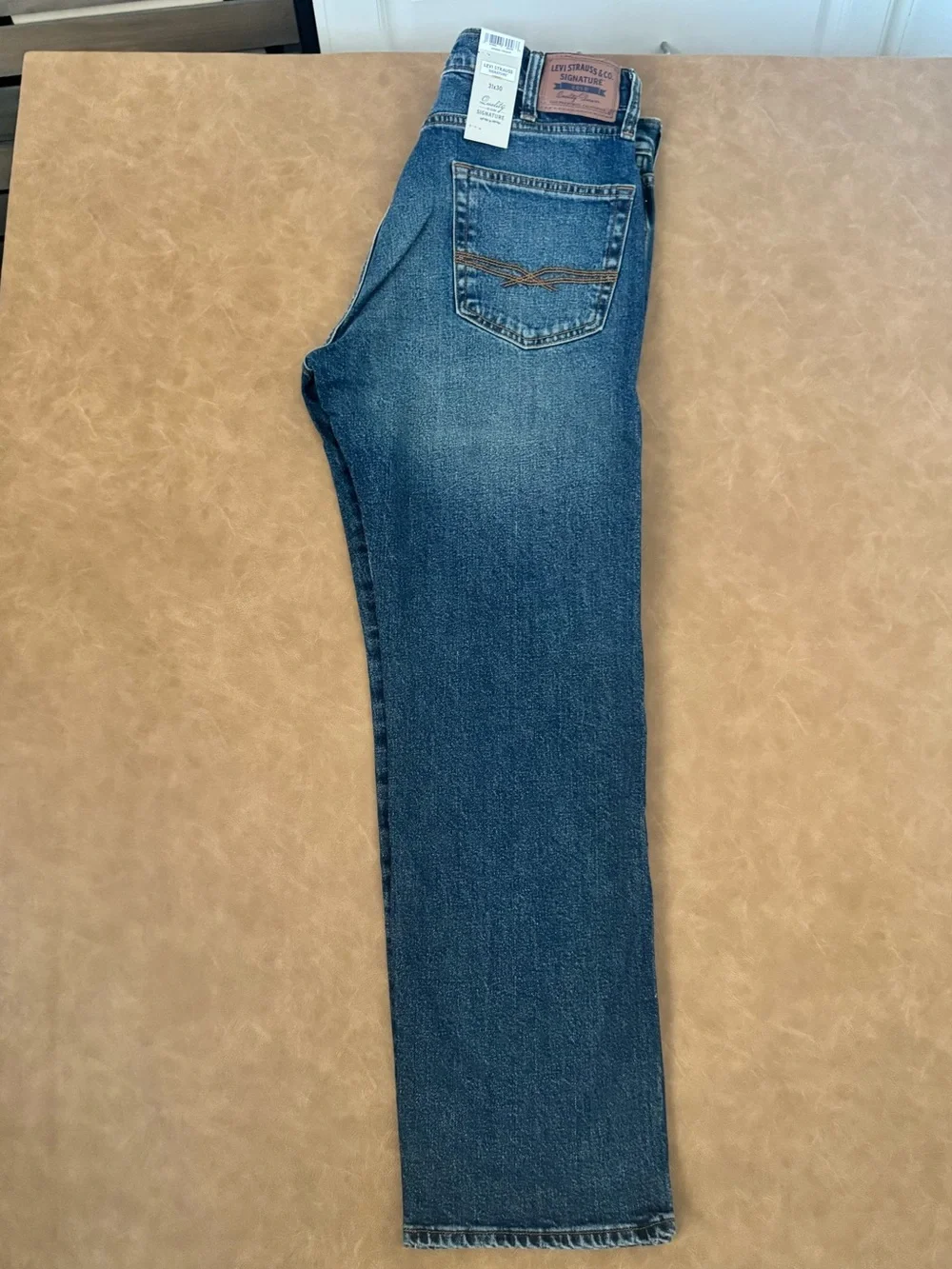 Levi Strauss Signature Classic Cowboy Fit Jeans 33x30 Dark Wash NWT